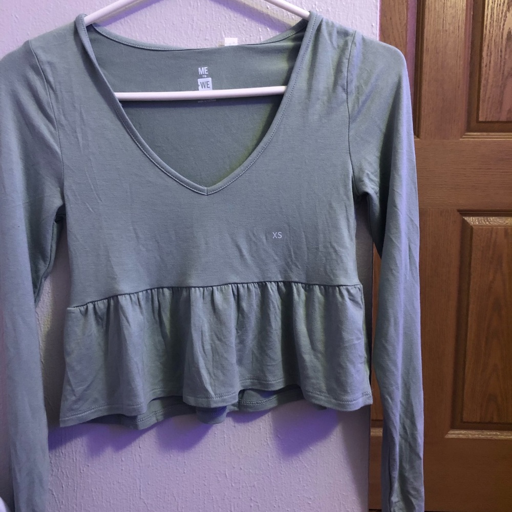 PACSUN long sleeve cropped shirt